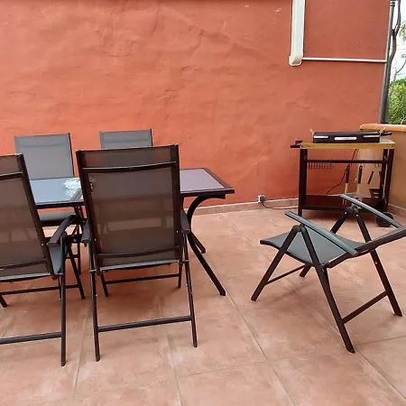 Propriete Pour 16 Personnes, 3 Logements, Draps Et Serviettes Non Fournis Propiedad 16 Personas, 3 Alojamientos, Sabanas Y Toallas No Incluidas For 16 People, 3 Accommodations, Sheets And Towels Not Provided * Le Barcares