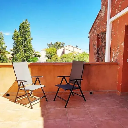 Propriete Pour 16 Personnes, 3 Logements, Draps Et Serviettes Non Fournis Propiedad 16 Personas, 3 Alojamientos, Sabanas Y Toallas No Incluidas For 16 People, 3 Accommodations, Sheets And Towels Not Provided * Le Barcares